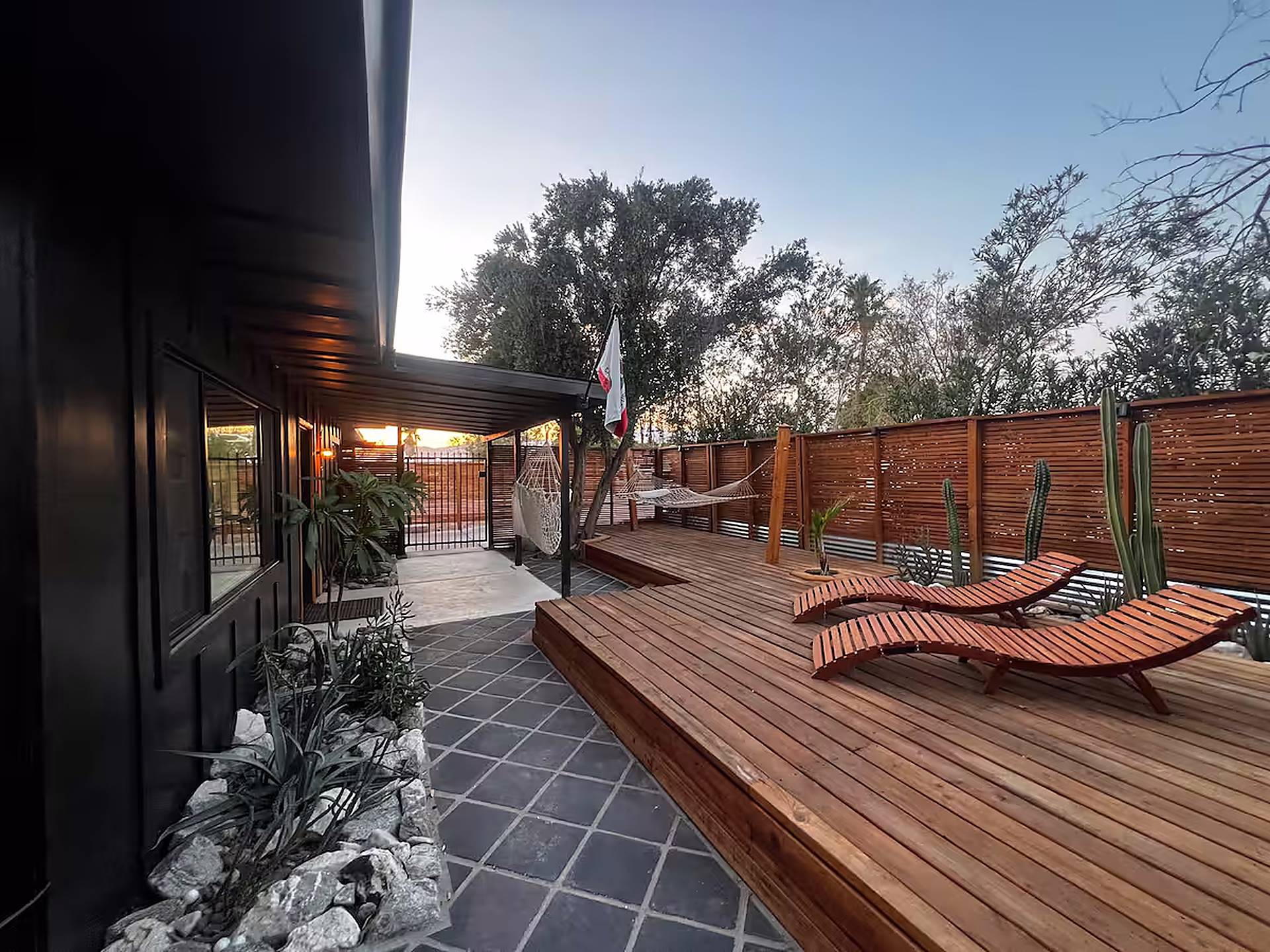 Entertaining area
