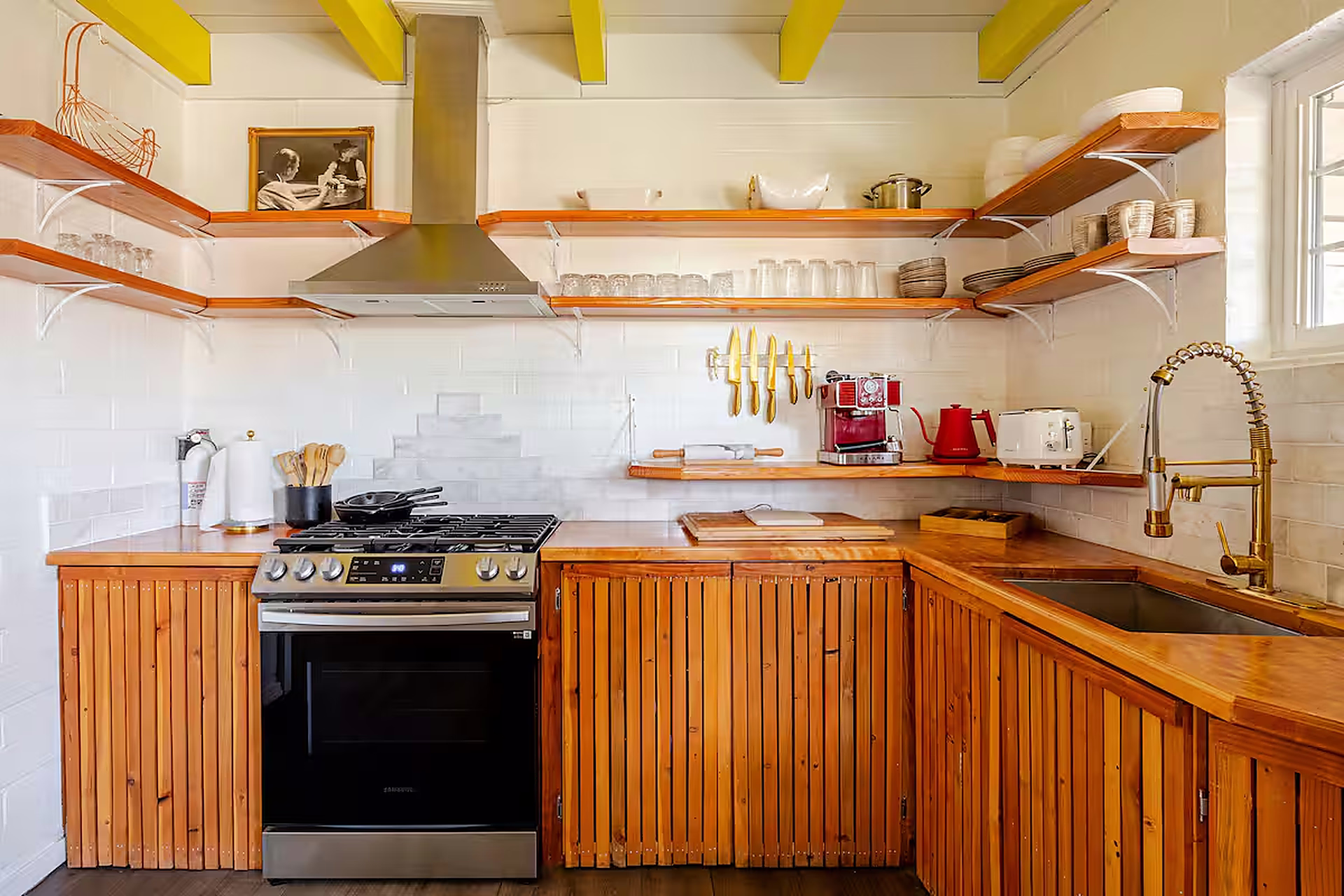 Frank Lloyd Wright-inspired built-ins